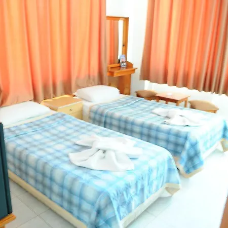 Hotel Kleopatra Yildiz 2*