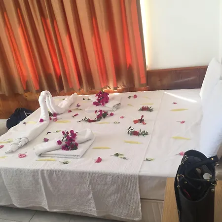 Kleopatra Yildiz アランヤ