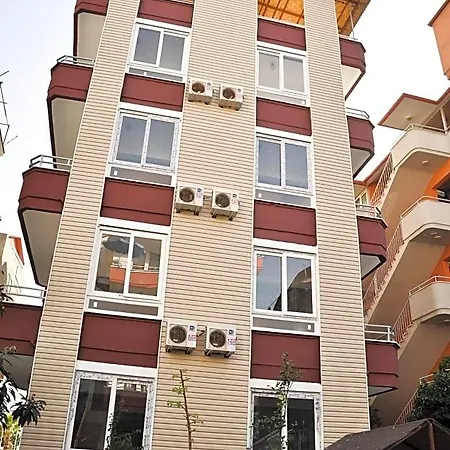 Otel Kleopatra Yildiz 2*