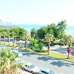 Kleopatra Yildiz Hotel