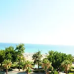 Kleopatra Yildiz Hotel